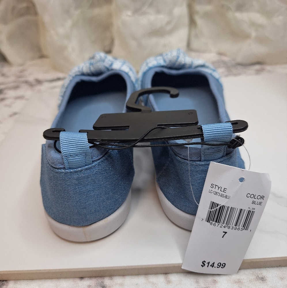 Take A Walk Denim Blue White Plaid Bow Women's 7 Slip On Sneaker Loafers Flats - Picture 3 of 4